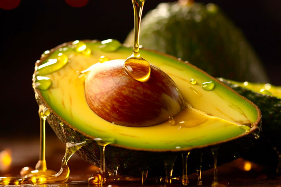 avocat et miel pour cheveux épais 